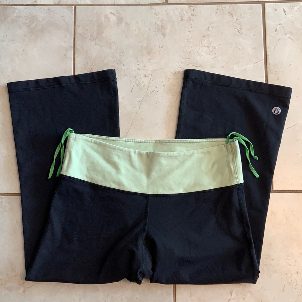 Lululemon Wide Leg Crop Leggings